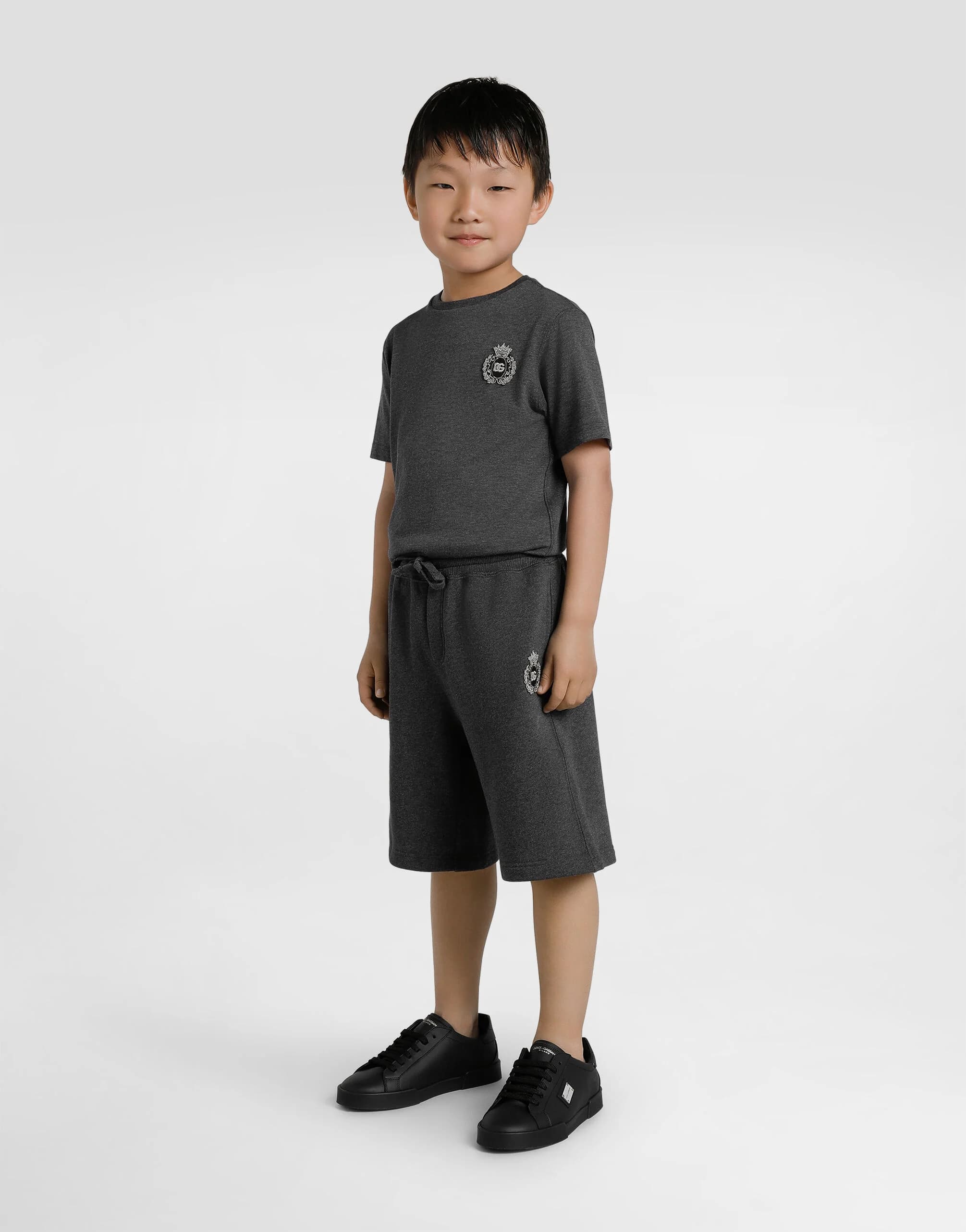 Dolce & Gabbana Sport shorts with heraldic DG patch - 2